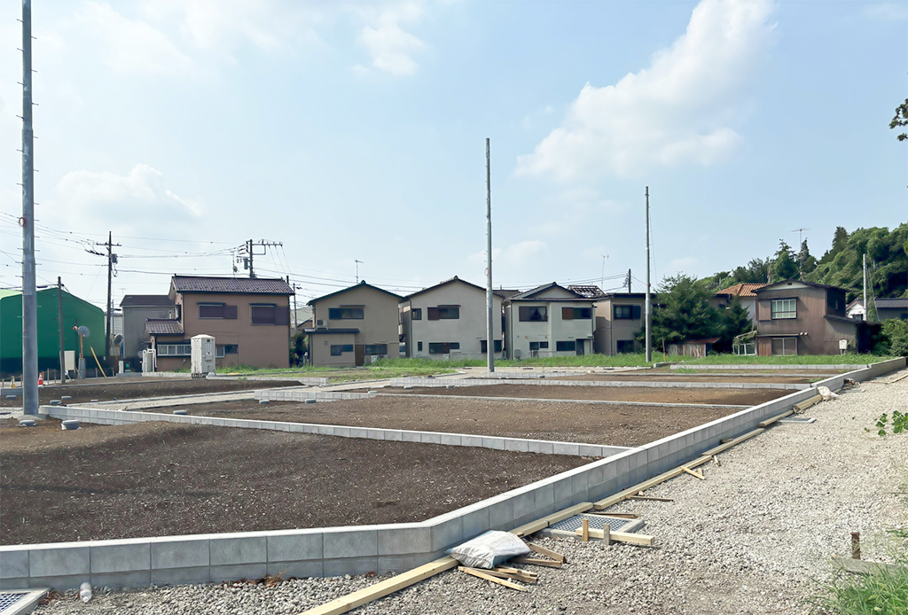 広い土地　イメージ