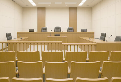 裁判所　イメージ